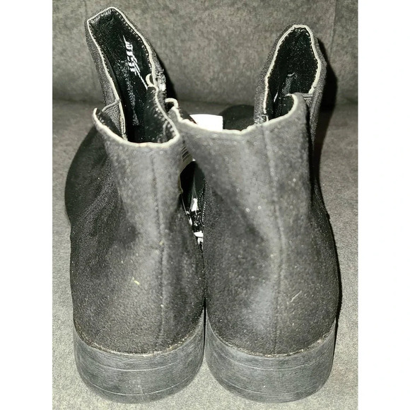 Bobbie Brooks Women's Black Side Zipper Ankle Bootie Boots Size 7  (DD) - Picture 3 of 4